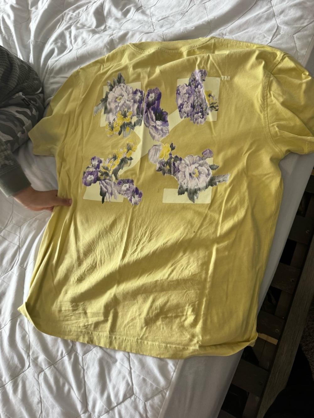 Off-White Yellow Floral Arrow Short Sleeve Tee